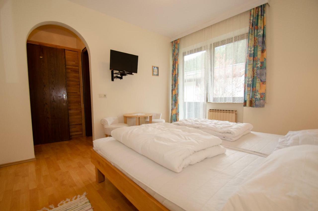 Landhaus Piberger - Zell Am See Kaprun Summer Card Included ภายนอก รูปภาพ